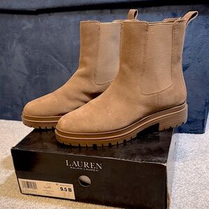 Lauren Ralph Lauren Womens Corinne Lugged Sole Suede Ankle Chelsea Boots